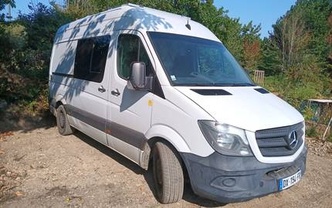 Location camping car mercedes