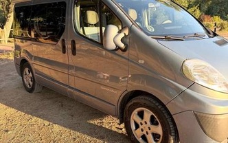 Location location renault trafic