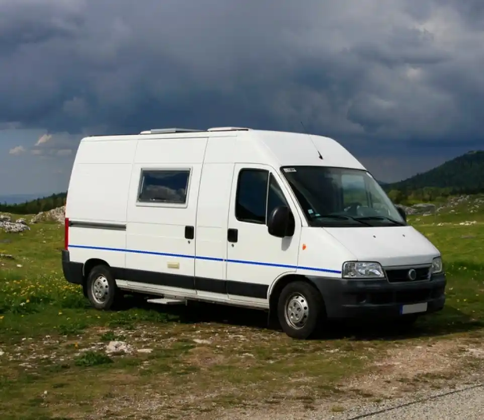 Location : fourgon amenage