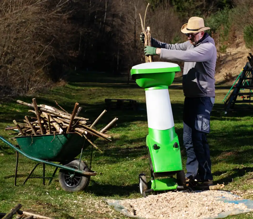 Location : broyeur a vegetaux