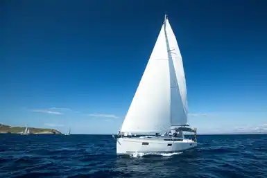 Location voilier 83 entre particuliers