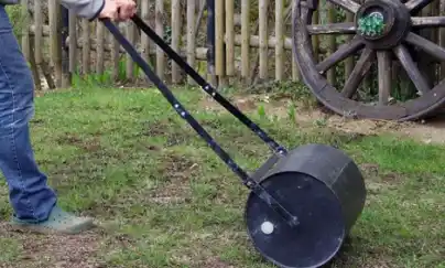 Location rouleau a gazon 83 entre particuliers